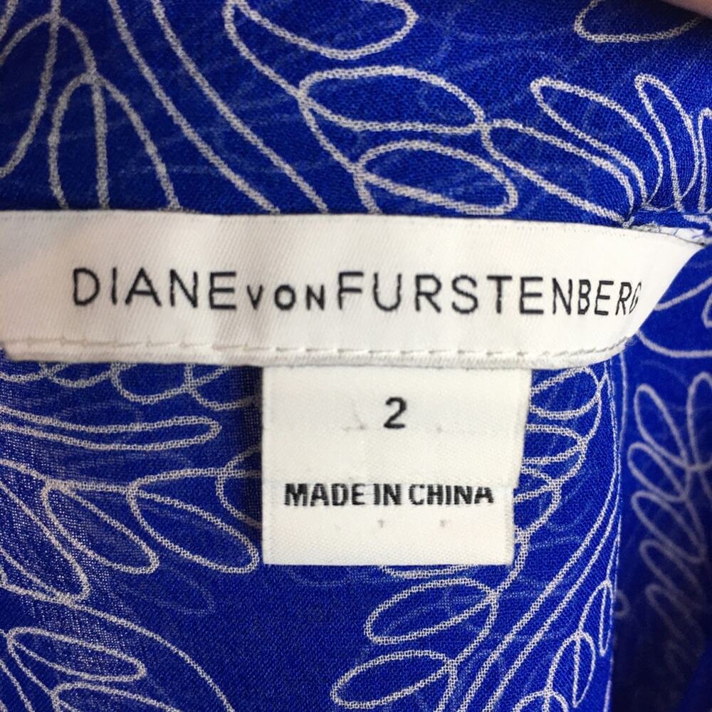 Diane Von Furstenberg Blue Leaf Print Silk Sheer Top 2 - Picture 8 of 10